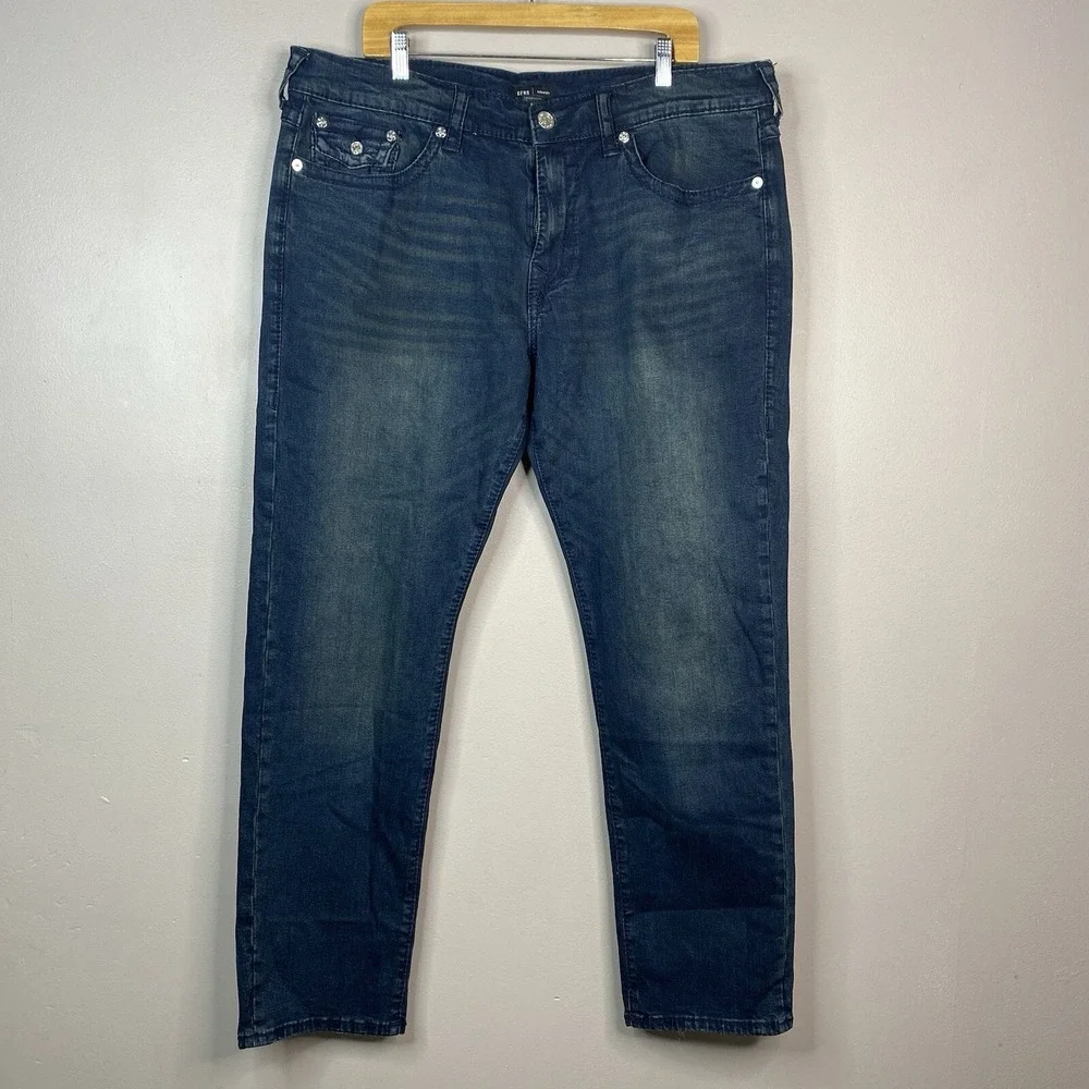 TRUE RELIGION Geno Relaxed Slim Jeans Men's Size 40x31‎ Dark Wash Denim (Flaw)